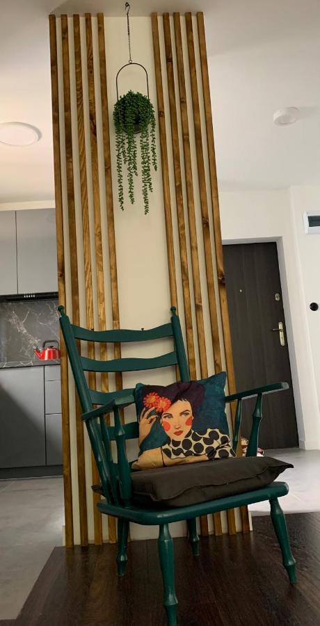 Metro Trocka Apartment Warsaw Ngoại thất bức ảnh
